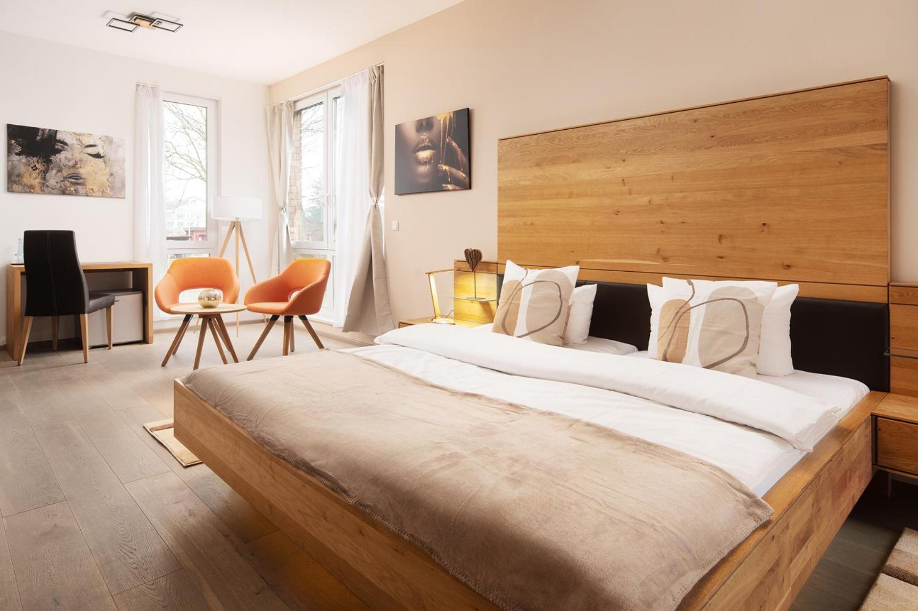 Hotel Vier Jahreszeiten An Der Therme & Kliniken Bad Krozingen Naehe Freiburg & Schwarzwald Ideal Fuer Wellness Kur & Business Ausfluege 24H Check In- Wlan & Parken Gratis Ngoại thất bức ảnh