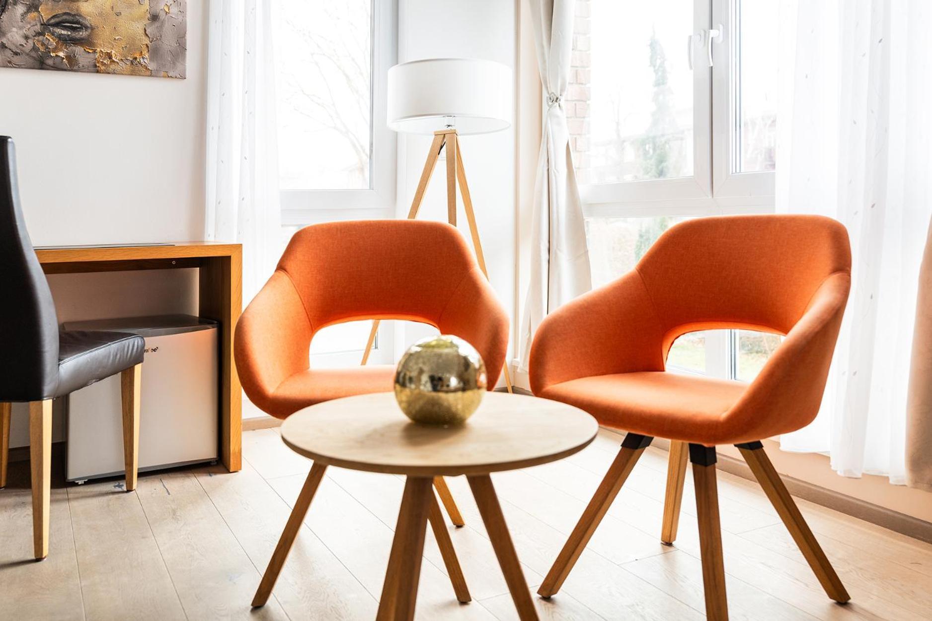 Hotel Vier Jahreszeiten An Der Therme & Kliniken Bad Krozingen Naehe Freiburg & Schwarzwald Ideal Fuer Wellness Kur & Business Ausfluege 24H Check In- Wlan & Parken Gratis Ngoại thất bức ảnh